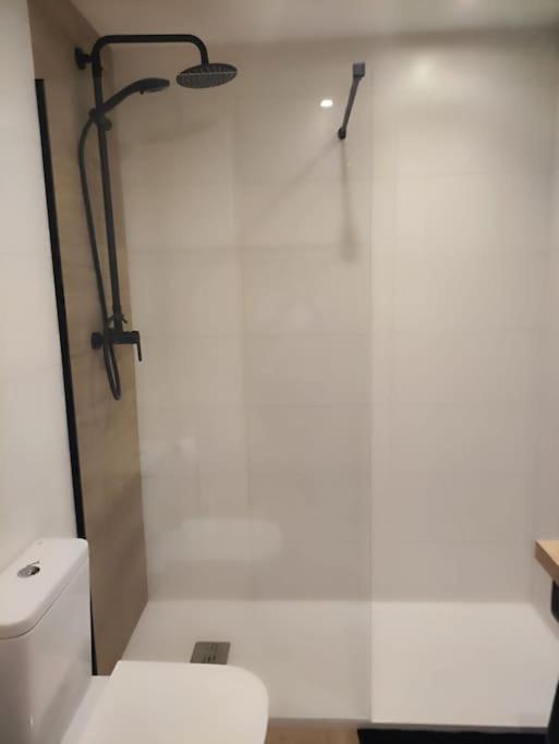דירות Apto Residencial En רוזס מראה חיצוני תמונה